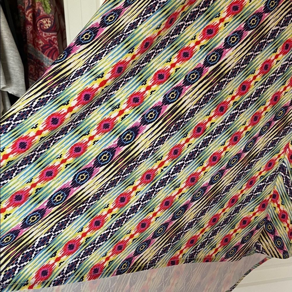 Colorful Patterned Halter Dress - Picture 7 of 7